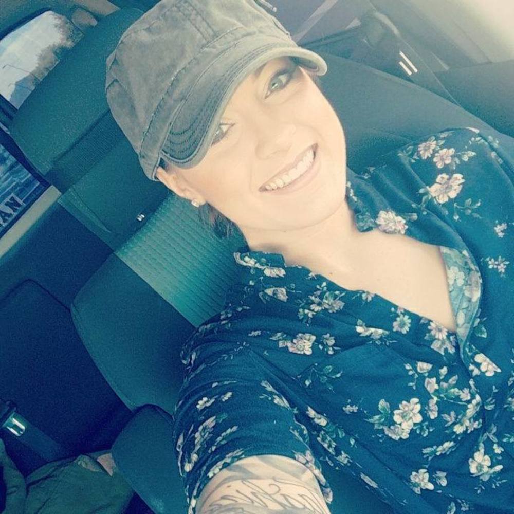 Meet your Posher, Kay